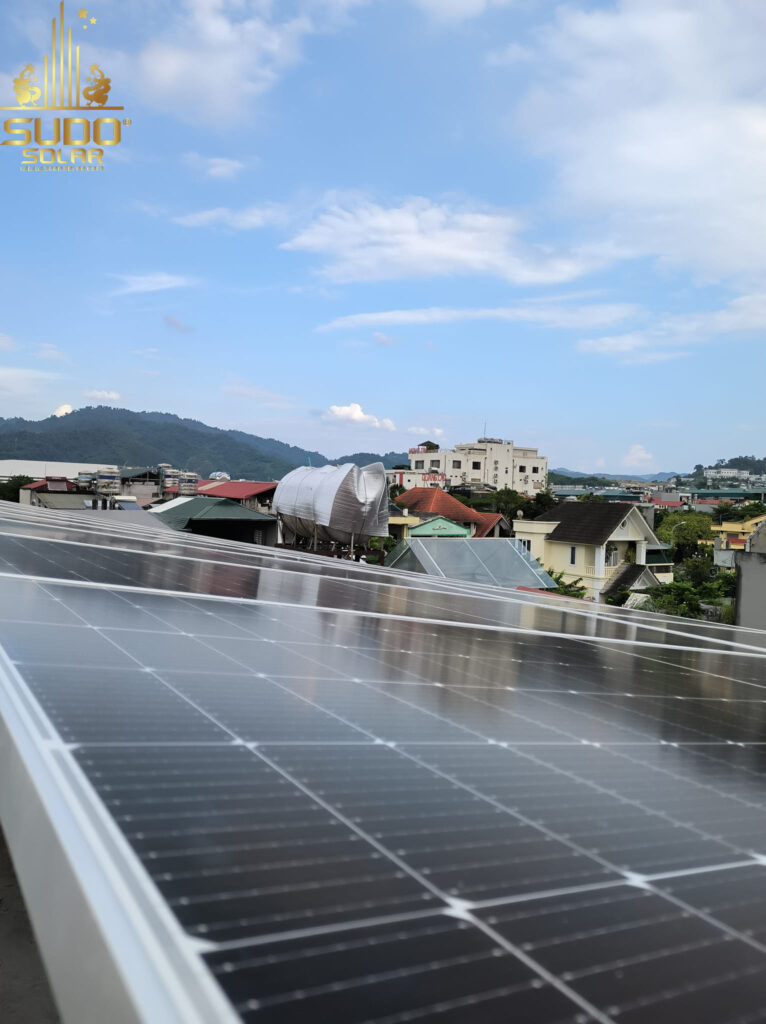 Hình ảnh lắp đặt Pin NLMT