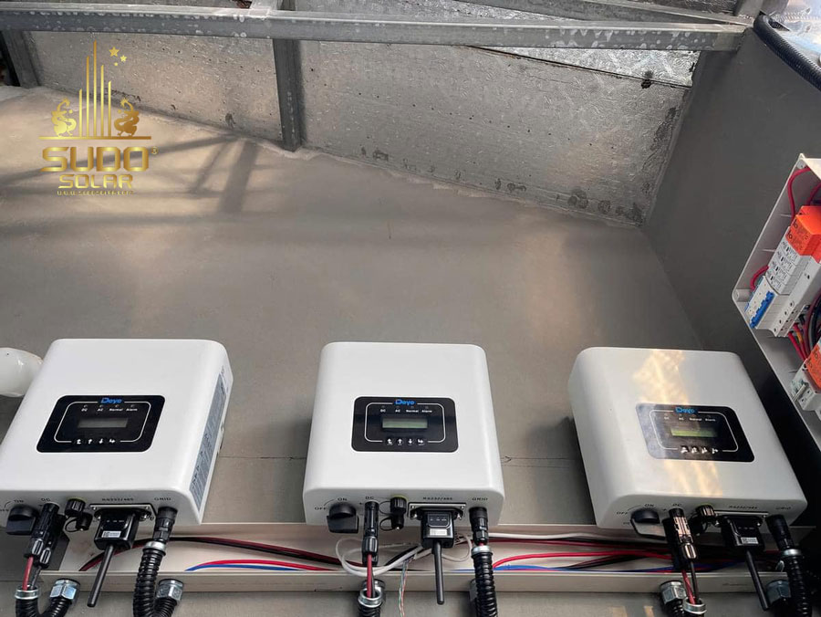 3 máy biến tần Inverter Deye