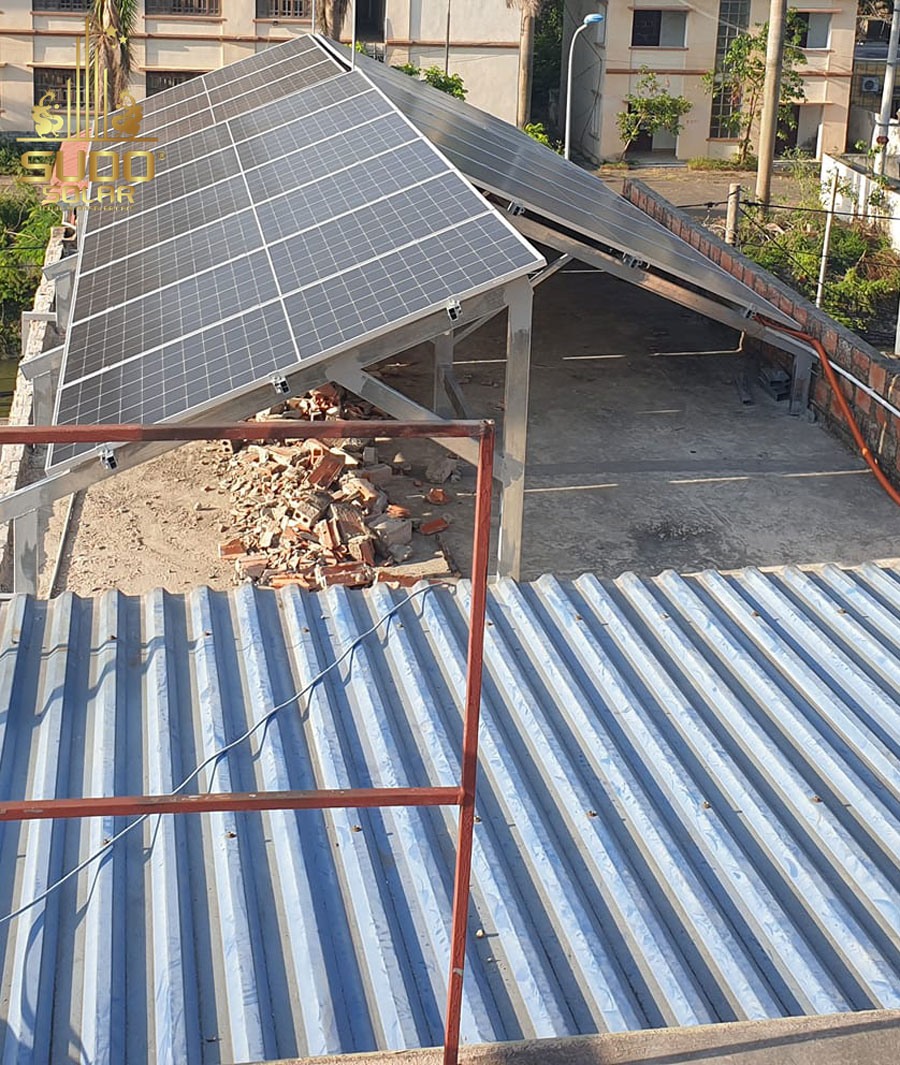Hình ảnh tấm Pin NLMT Jinko Solar