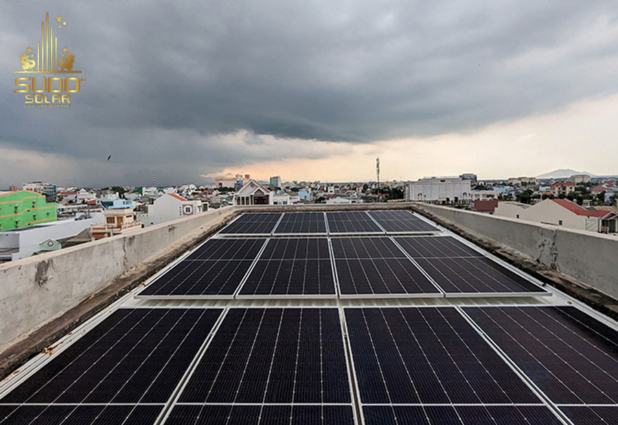 Hình ảnh lắp đặt Pin NLMT JinkoSolar Tiger 465W